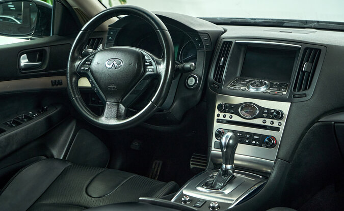 Infiniti G