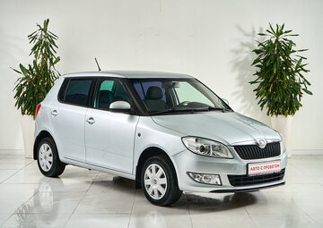 Skoda Fabia Вид 3