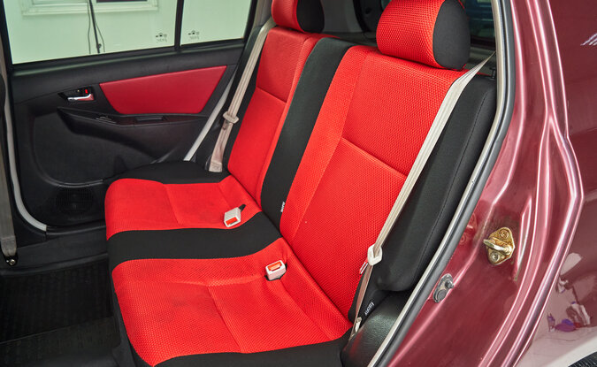 Geely MK Cross