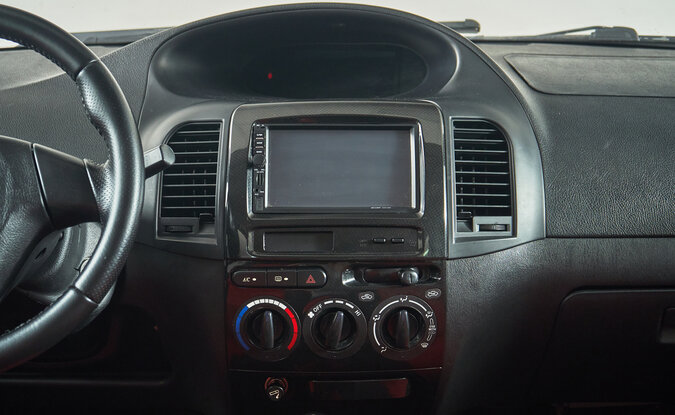 Geely MK Cross