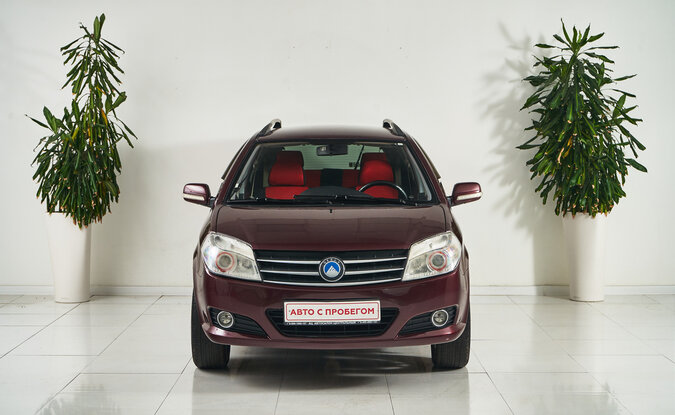 Geely MK Cross