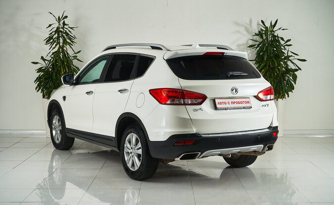 Dongfeng AX7