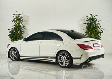 Mercedes benz CLA Вид 4