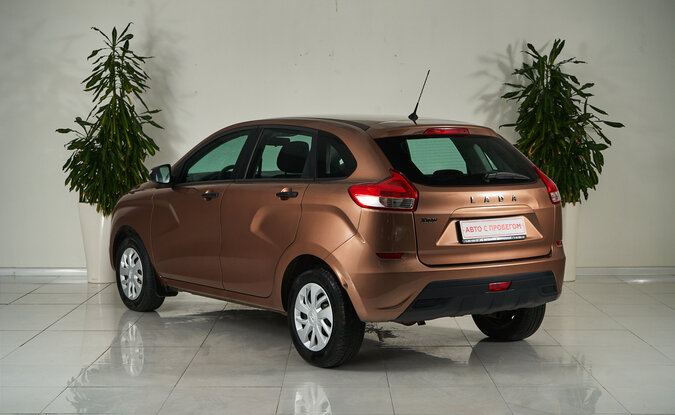 Lada XRAY
