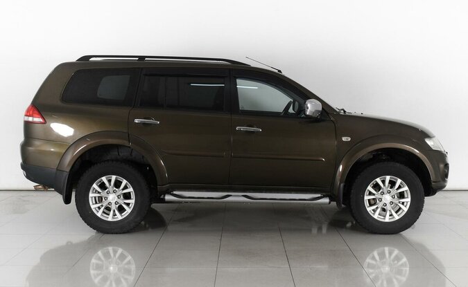 Mitsubishi Pajero Sport