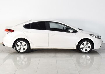 Kia Cerato Вид 4