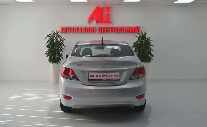 Hyundai Solaris