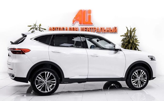 Haval F7