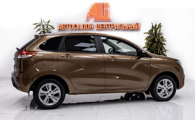 Lada XRAY
